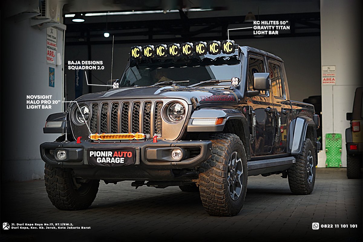 Modifikasi Jeep Gladiator Anti Gelap di Pionir Auto Garage