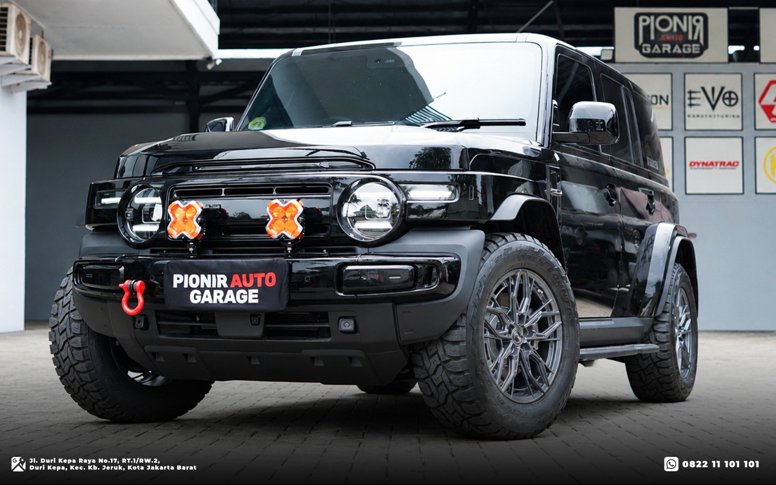 Modifikasi iCAR V23 di Pionir Auto Garage dengan Lampu Novsight Halo Pro, Ban Toyo Open Country R/T dan Velg 305 Forged FT123